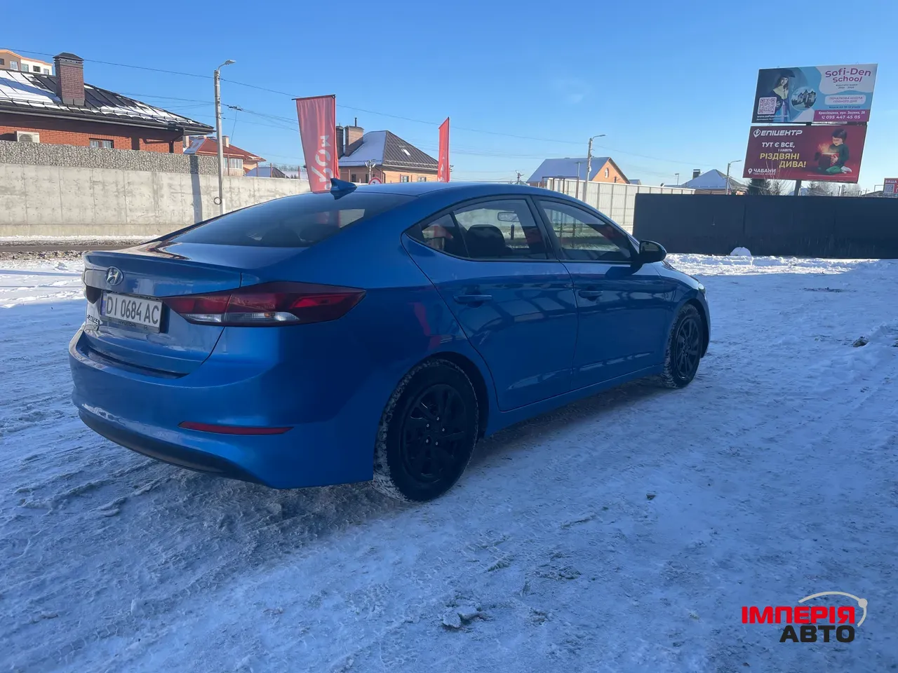 Hyundai Elantra - фото 8