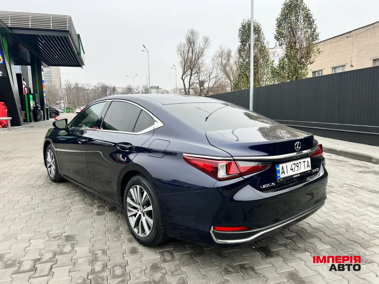 Lexus ES - фото 5