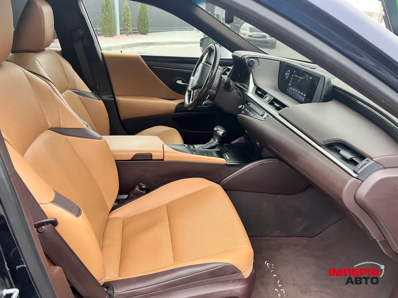 Lexus ES - фото 16