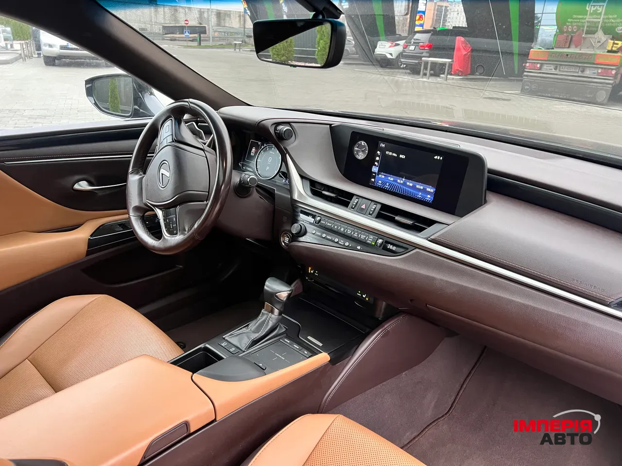 Lexus ES - фото 17