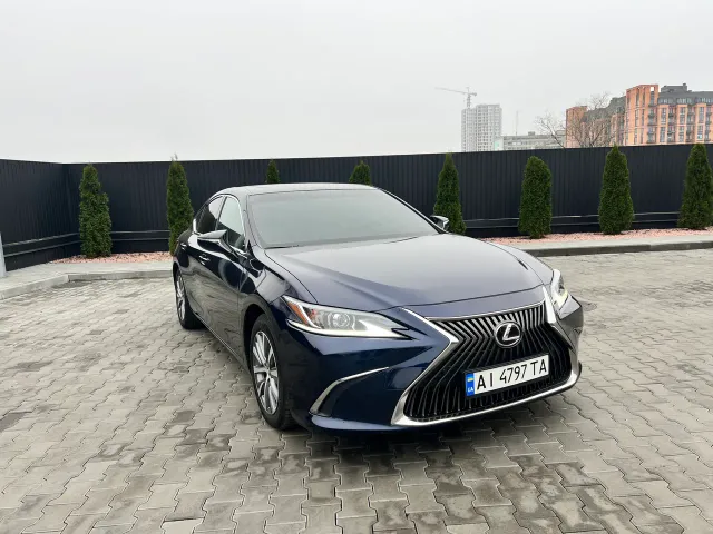 Lexus ES - фото 2