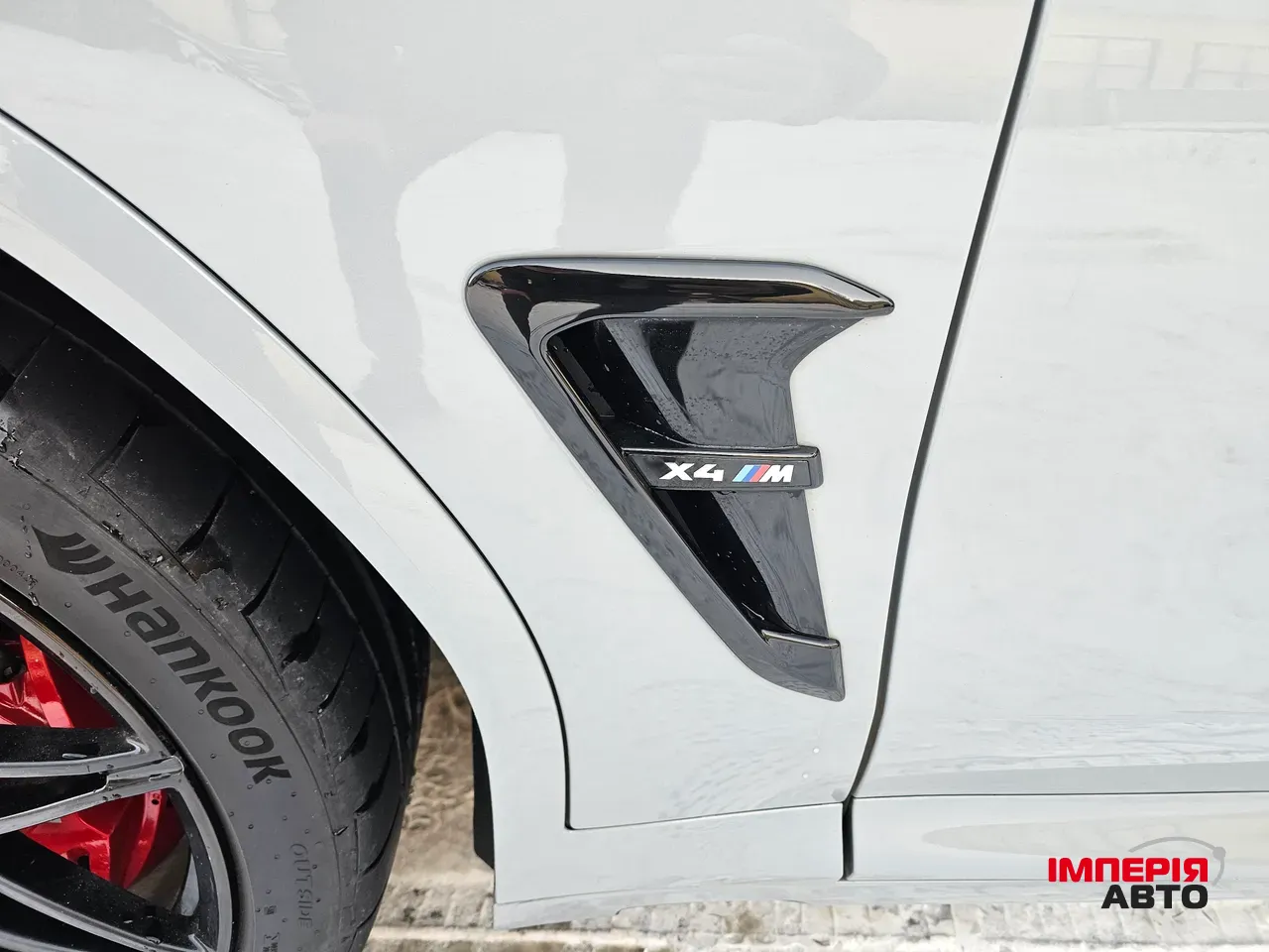 BMW X4 M - фото 9