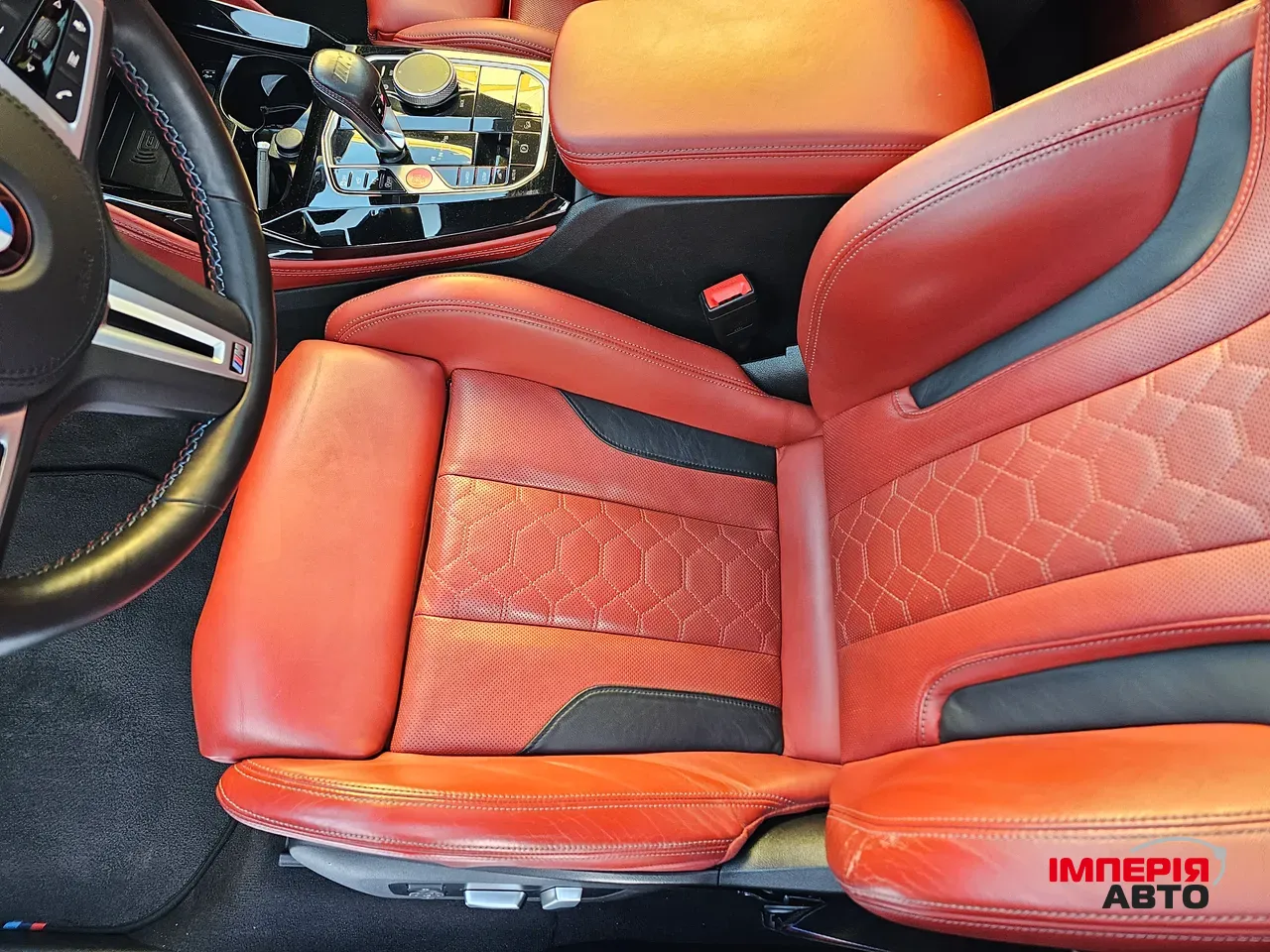 BMW X4 M - фото 20