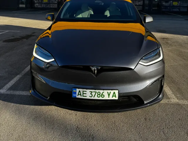Tesla Model X - фото 2