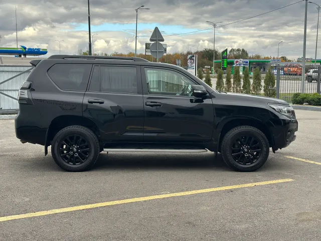 Toyota Land Cruiser Prado - фото 3
