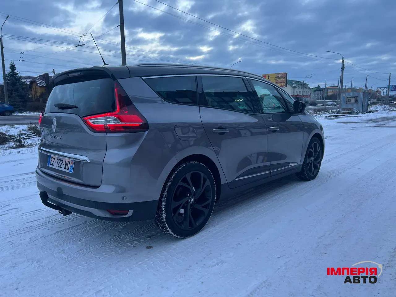 Renault Scenic - фото 6