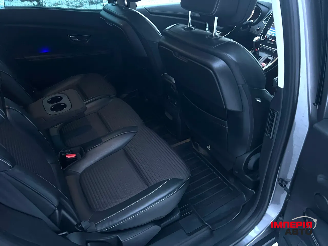 Renault Scenic - фото 43