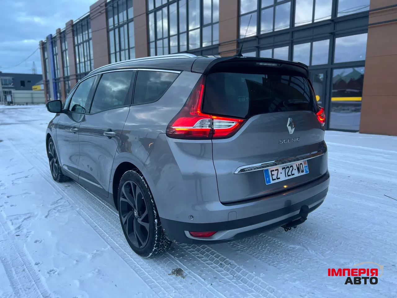 Renault Scenic - фото 4