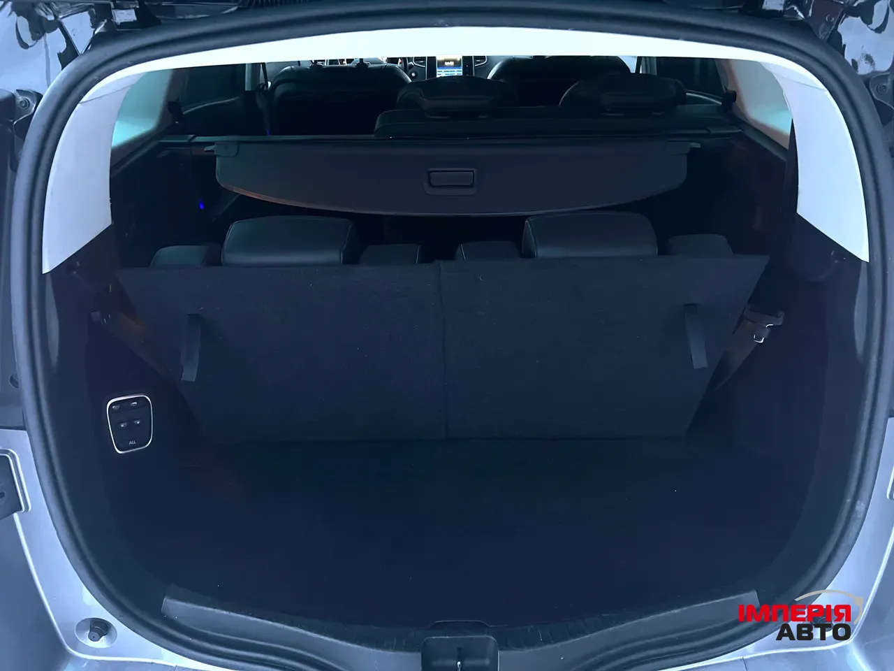 Renault Scenic - фото 50