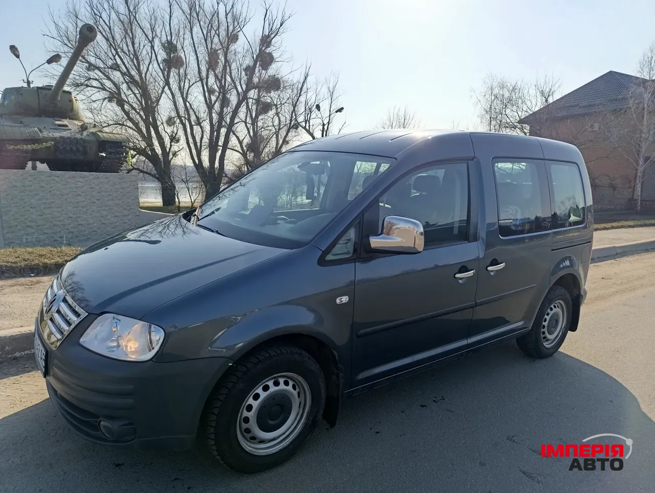 Volkswagen Caddy - фото 2