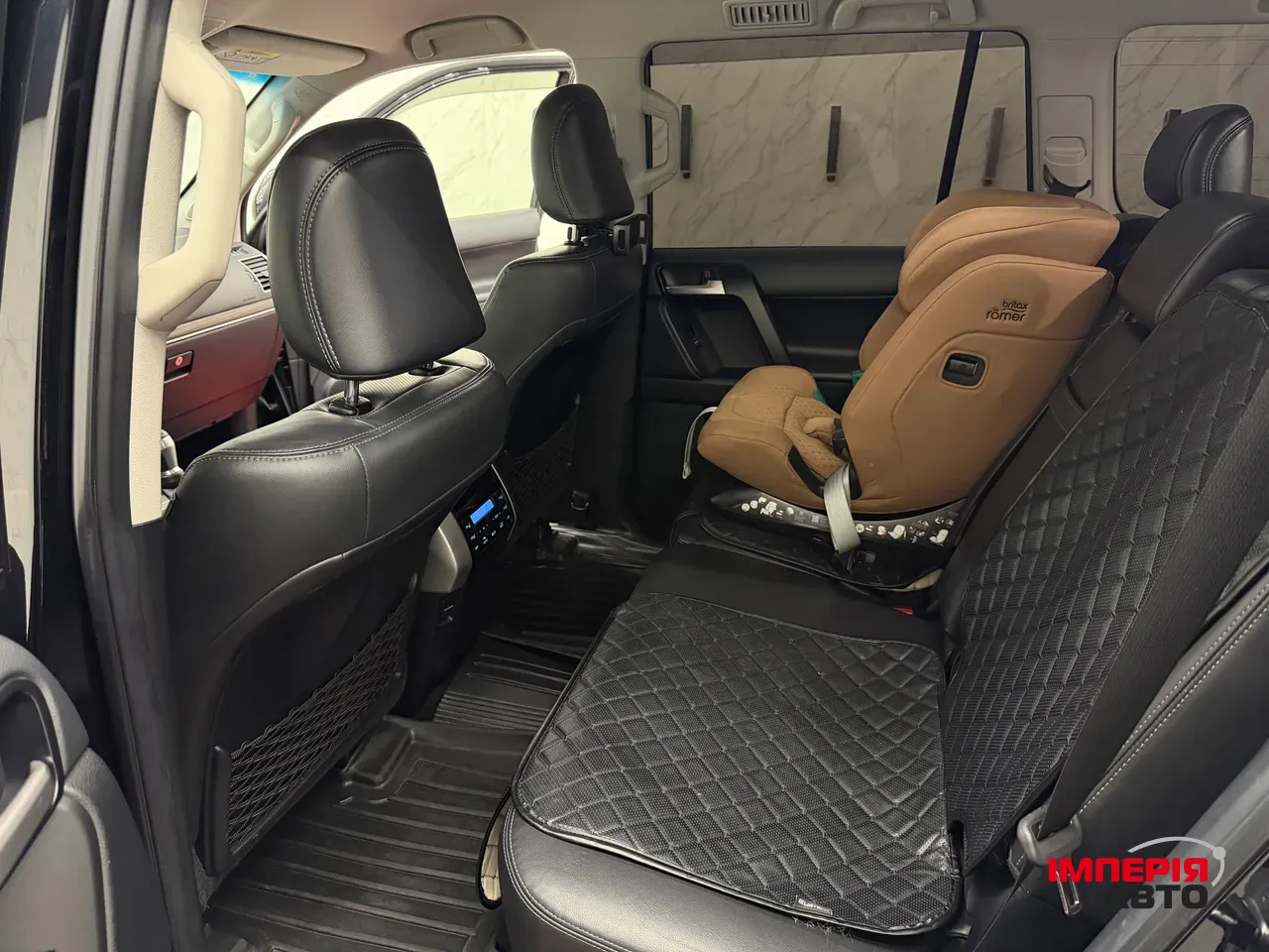 Toyota Land Cruiser Prado - фото 8