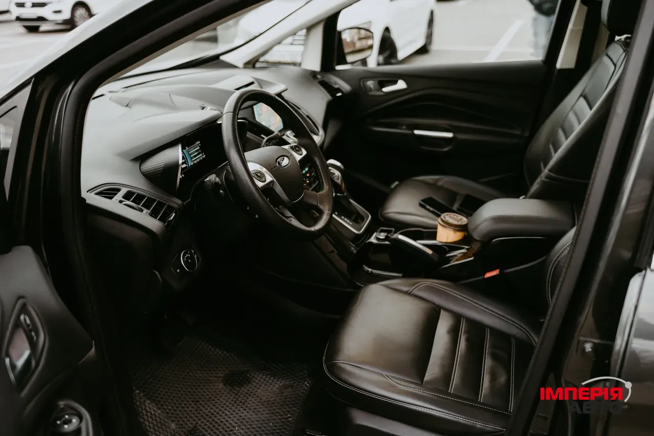 Ford C-MAX - фото 8