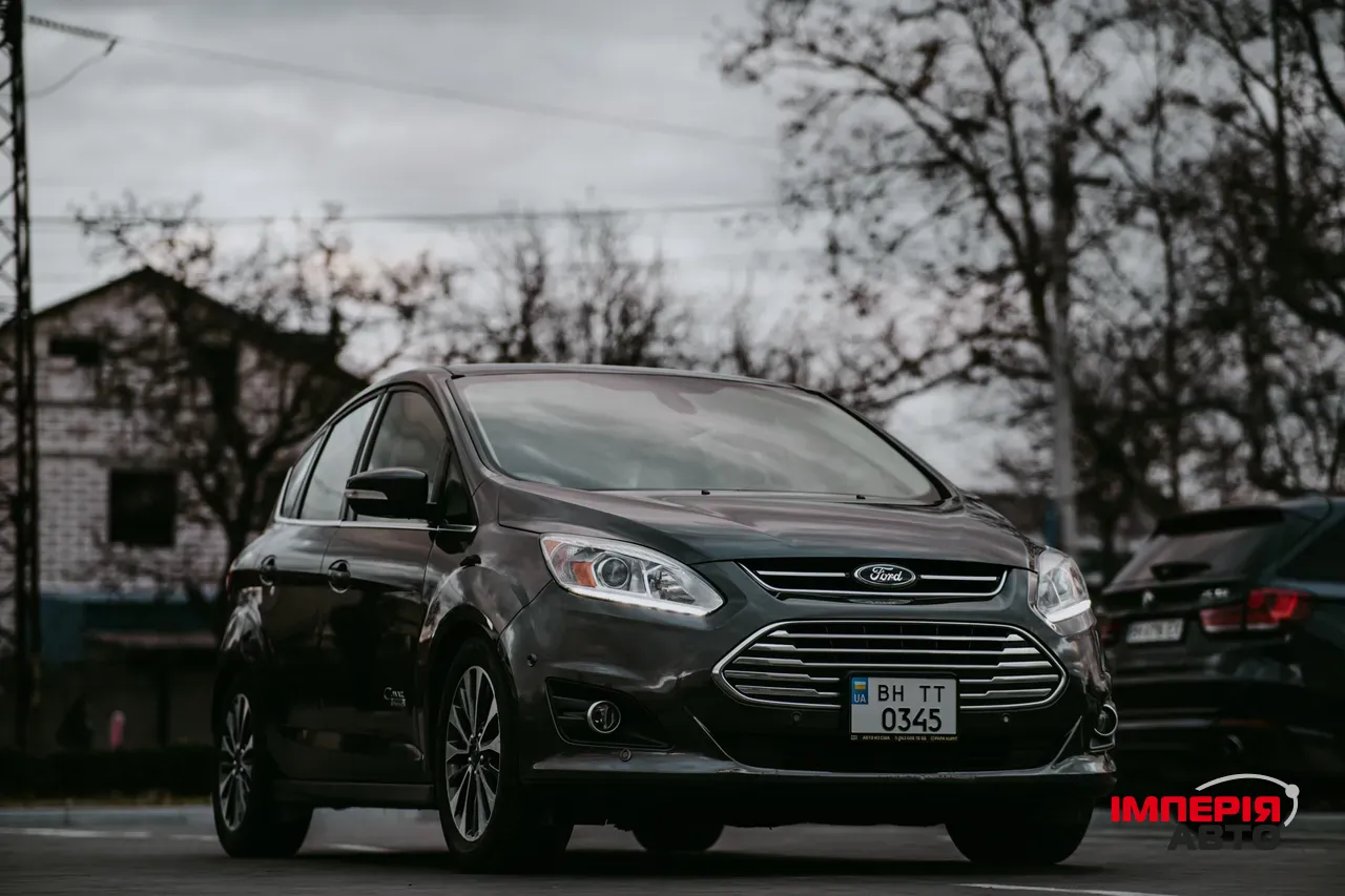 Ford C-MAX - фото 1