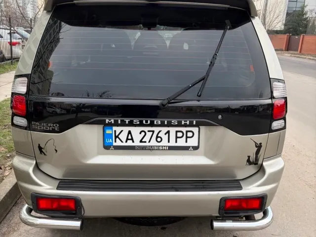 Mitsubishi Pajero Sport - фото 3