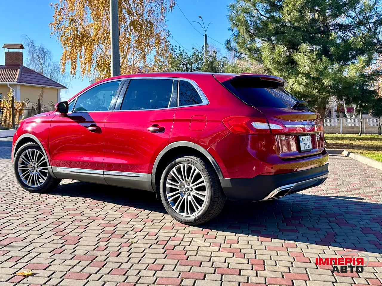 Lincoln MKX - фото 3