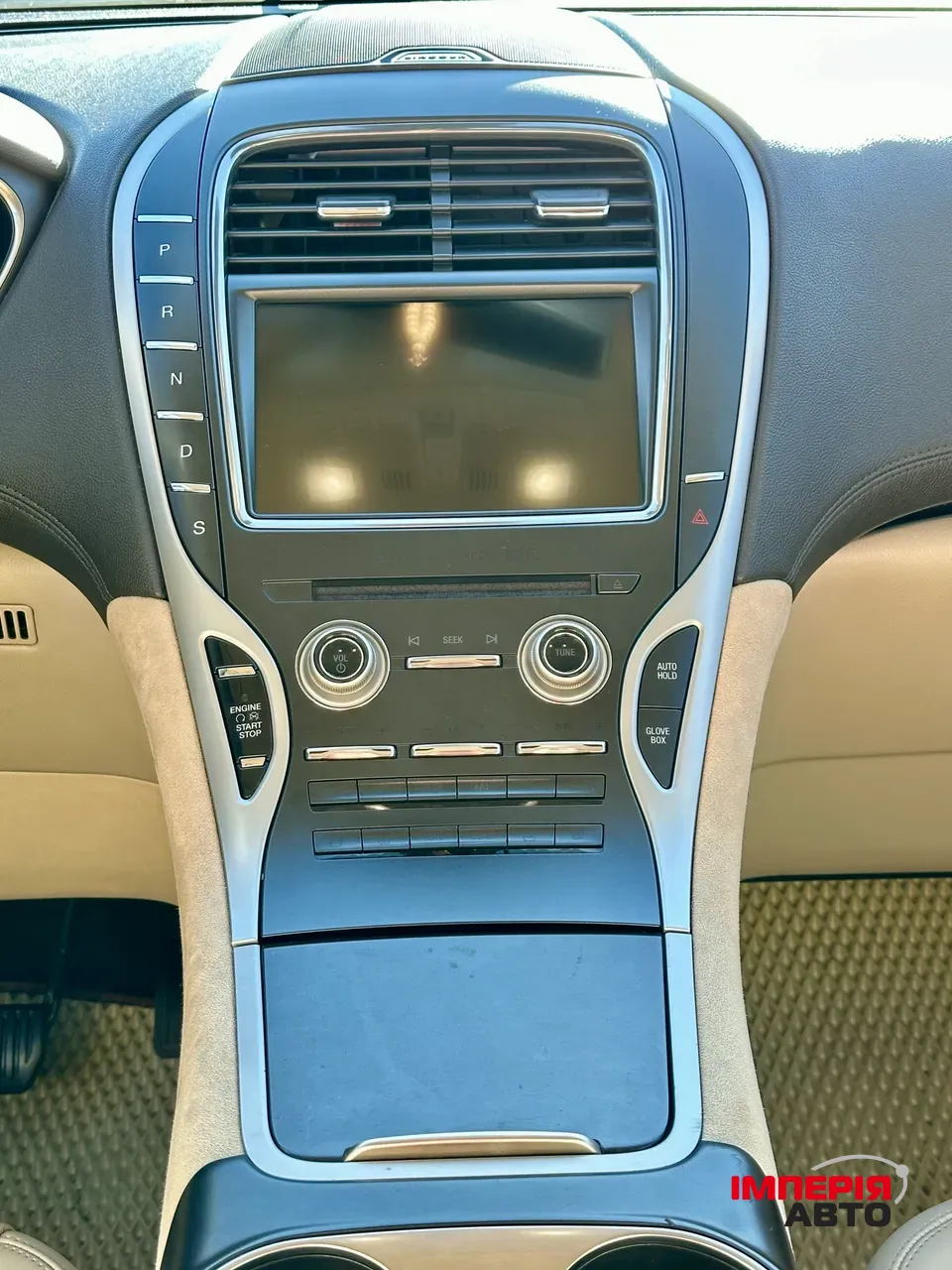 Lincoln MKX - фото 9