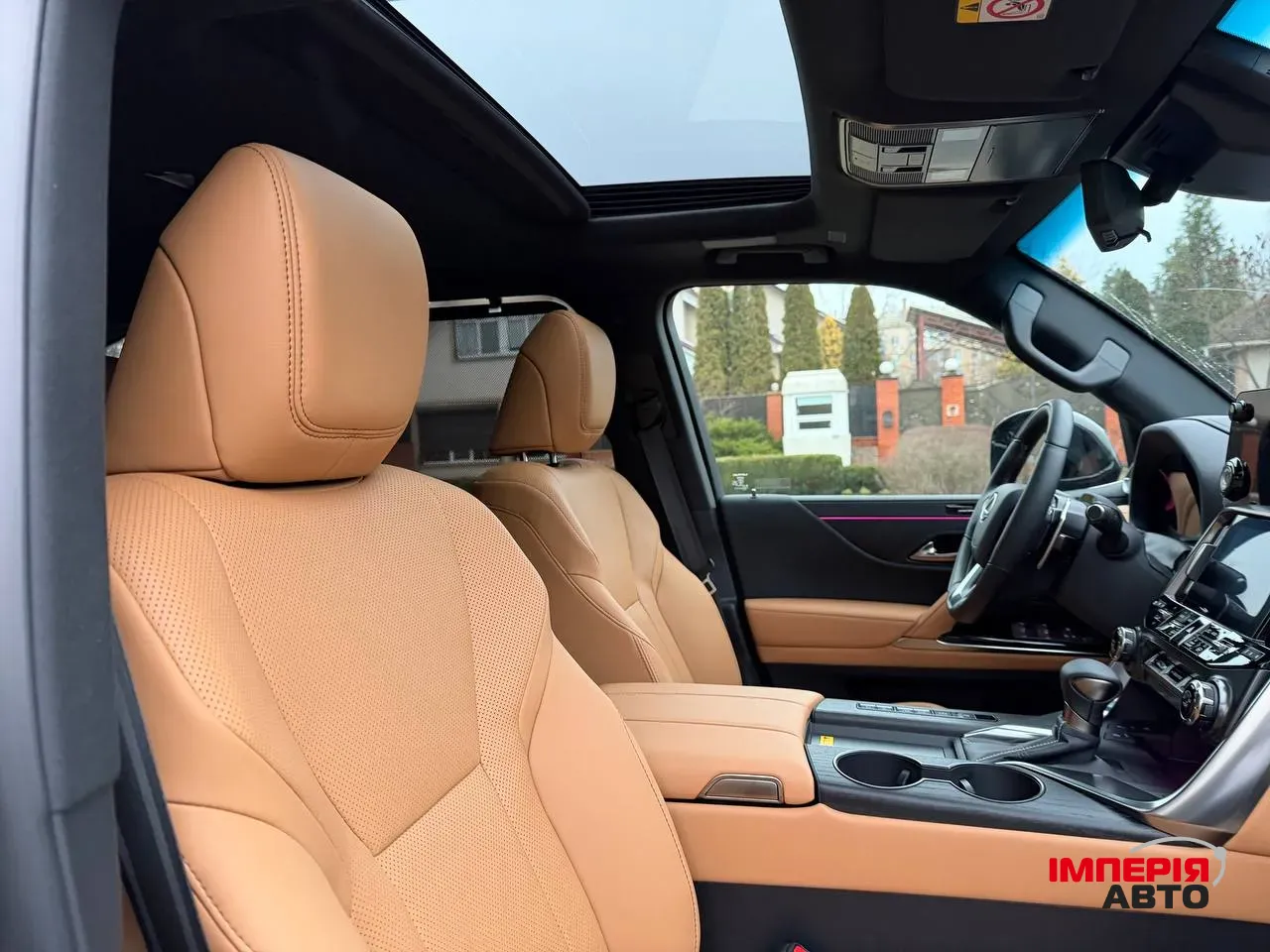 Lexus LX - фото 15