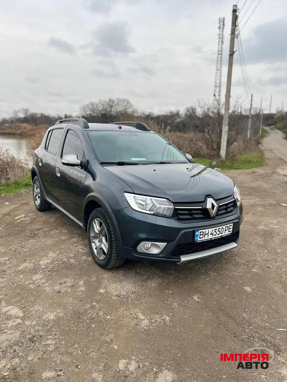 Renault Sandero - фото 4