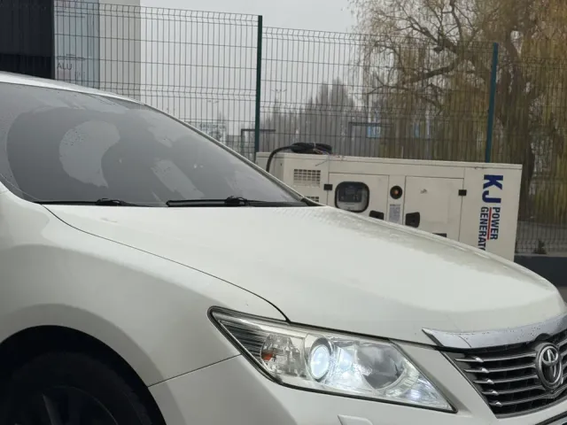 Toyota Camry - фото 4