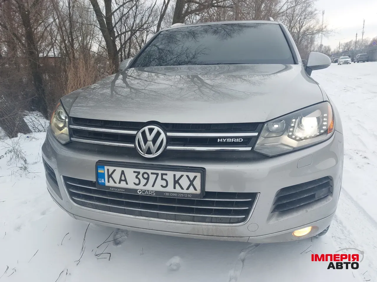 Volkswagen Touareg - фото 2