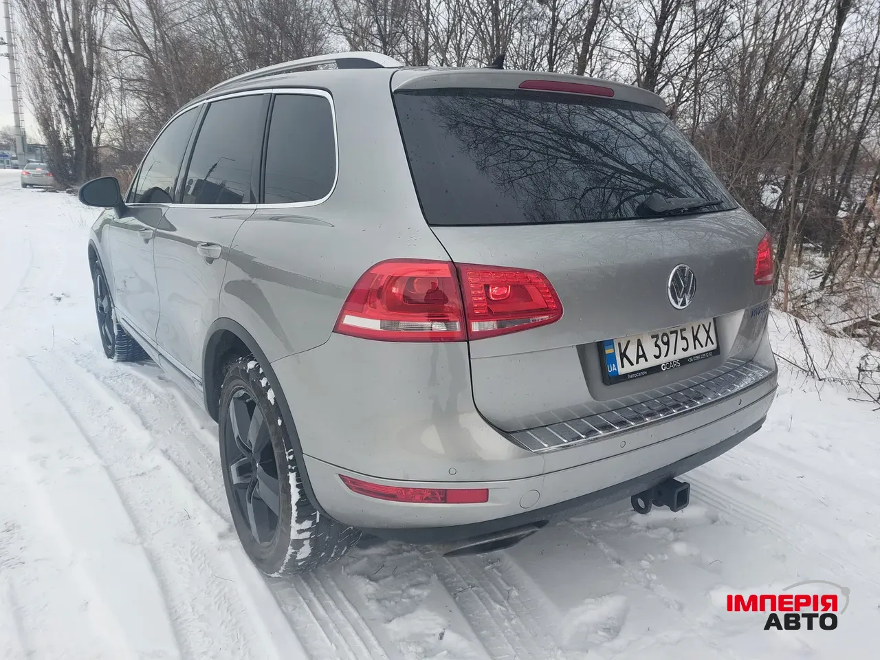Volkswagen Touareg - фото 8