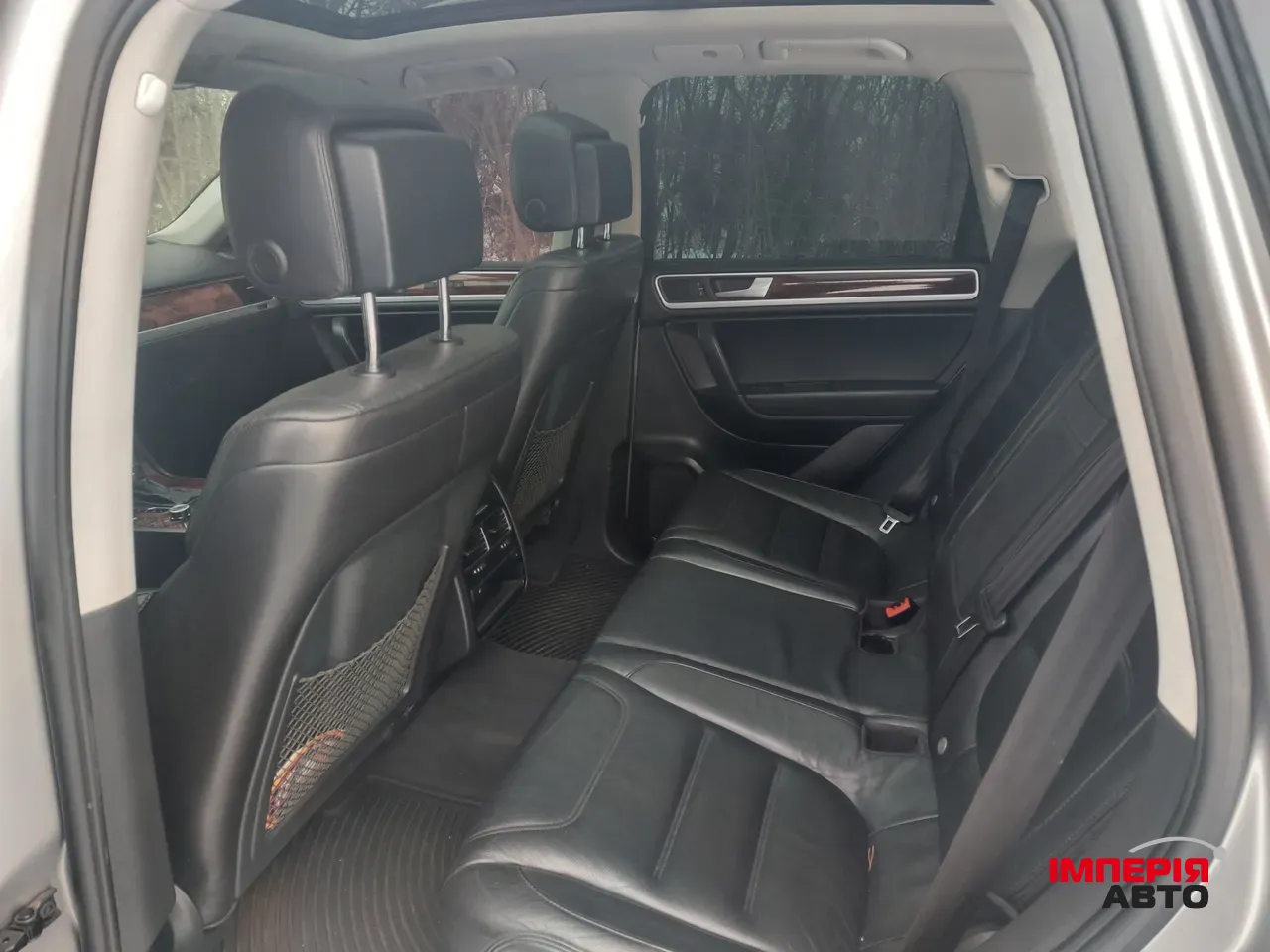 Volkswagen Touareg - фото 16