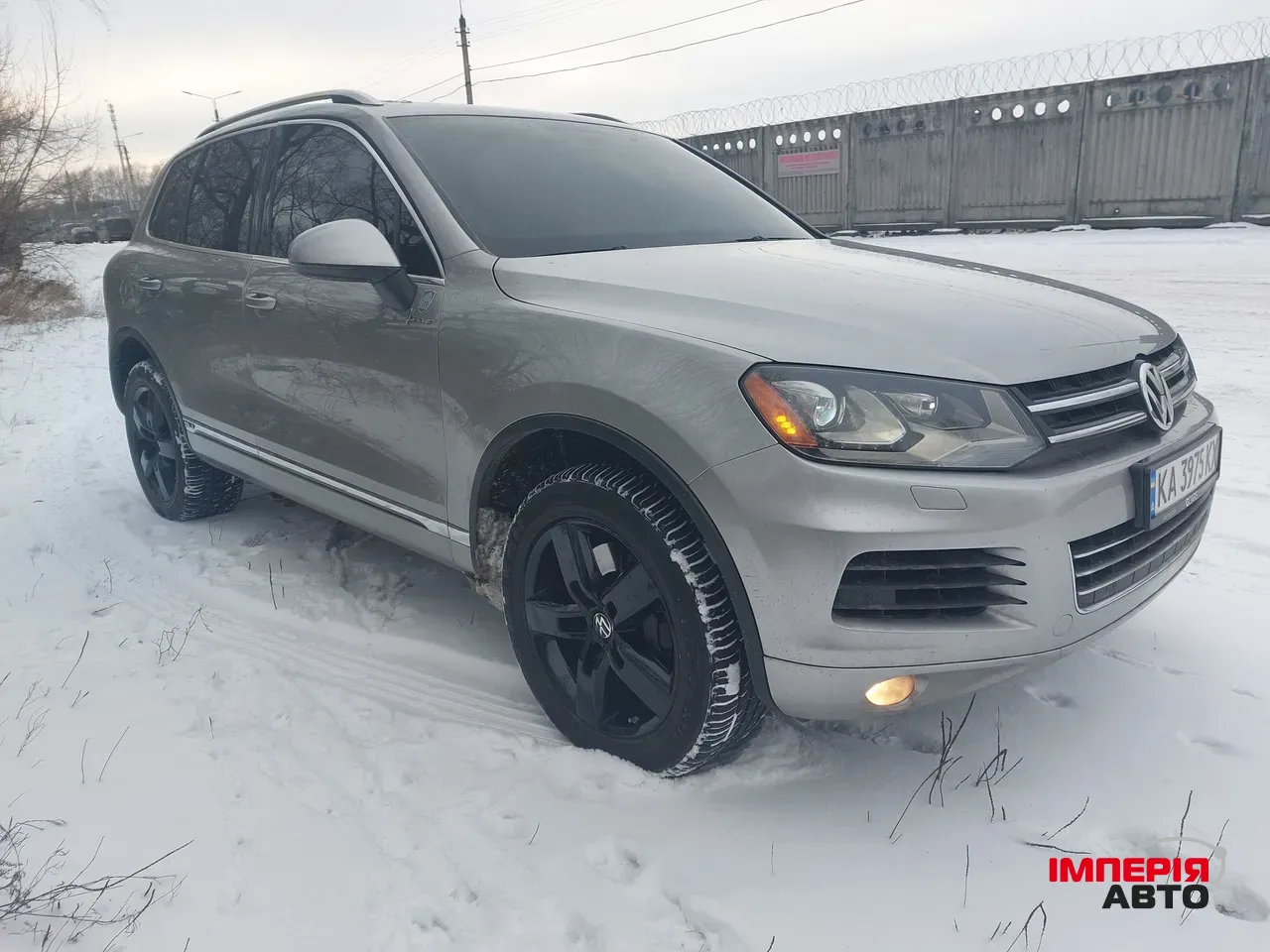 Volkswagen Touareg - фото 3