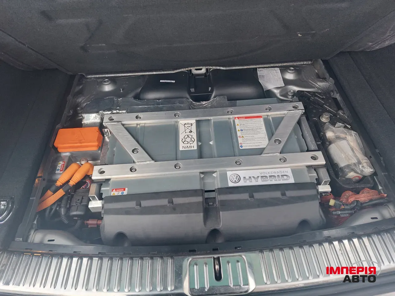 Volkswagen Touareg - фото 22