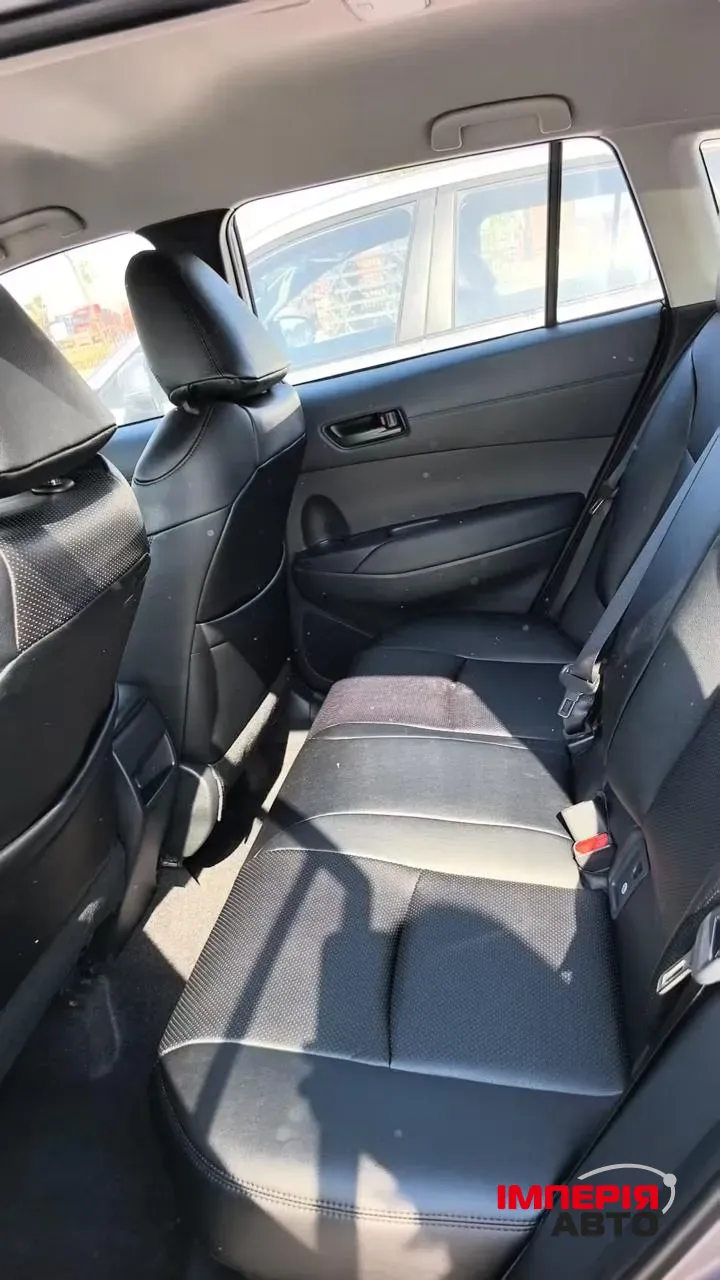 Toyota Corolla Cross - фото 7