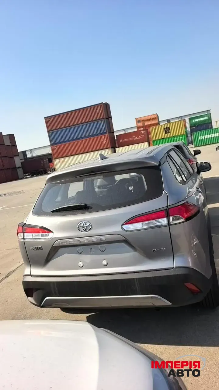 Toyota Corolla Cross - фото 4