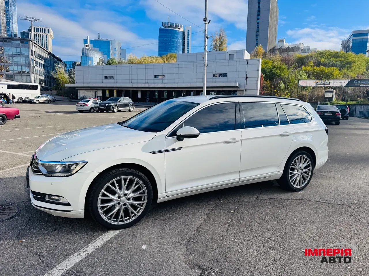 Volkswagen Passat - фото 9