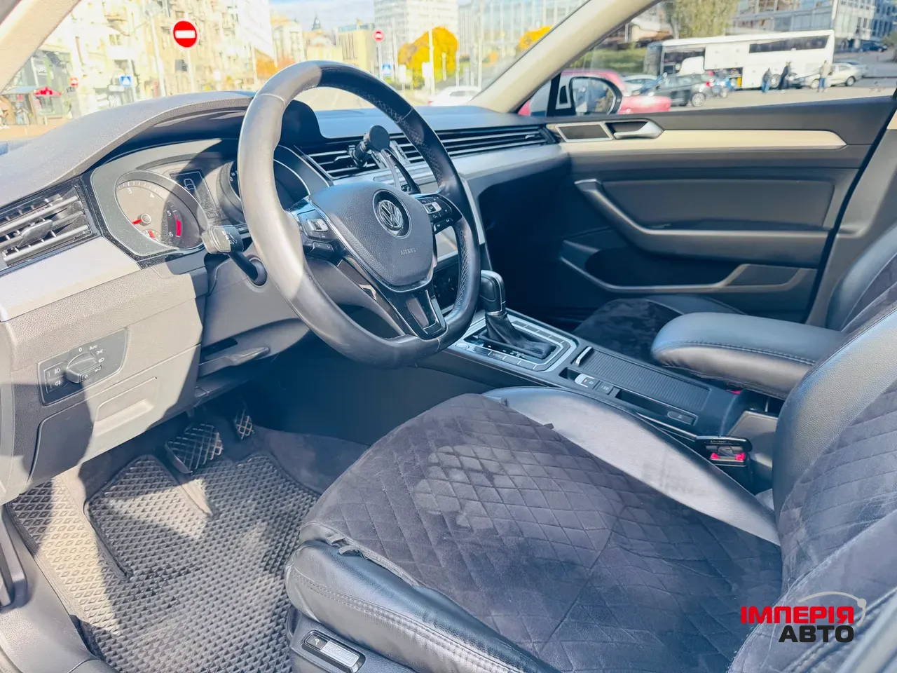 Volkswagen Passat - фото 28