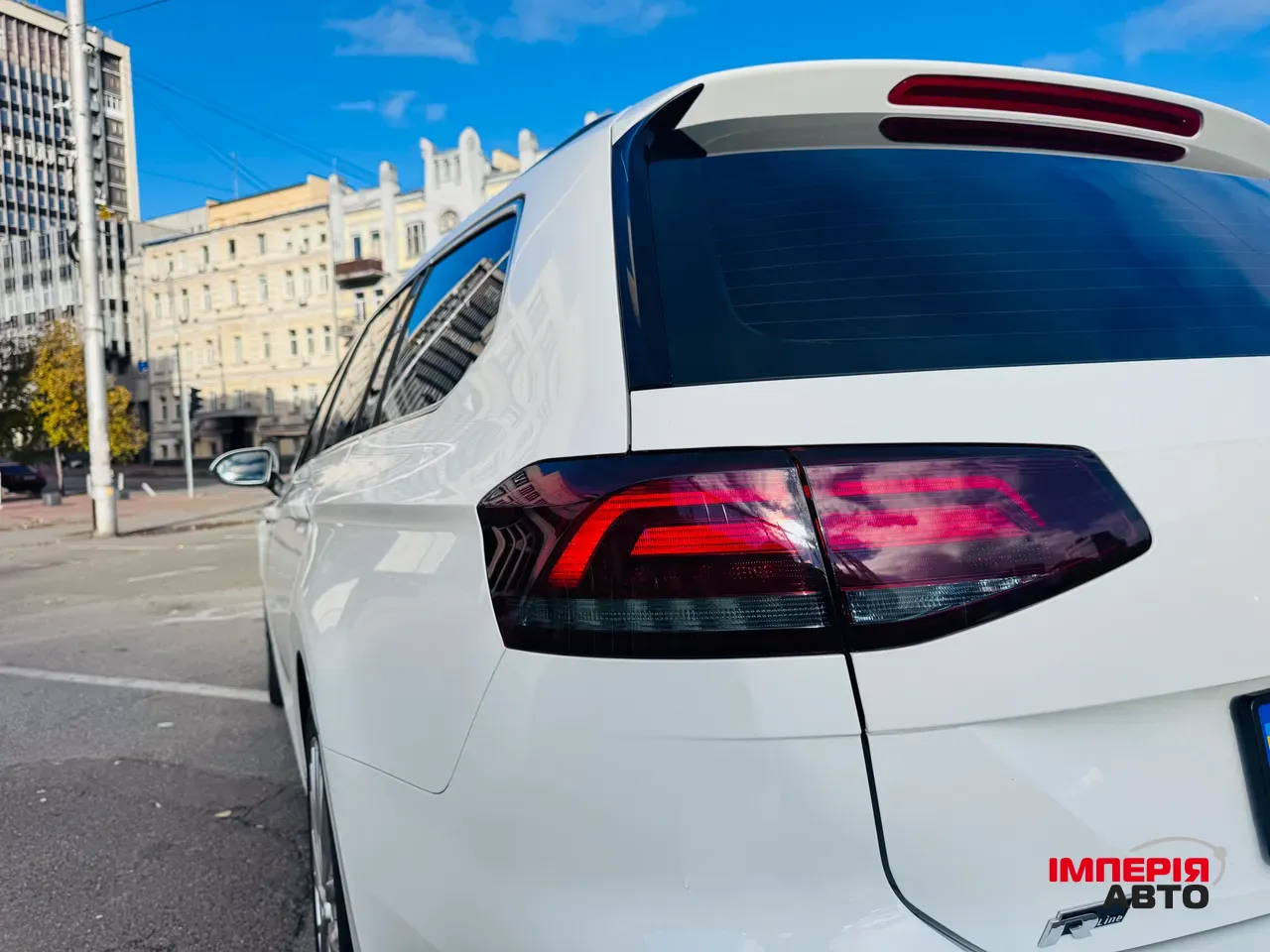 Volkswagen Passat - фото 25