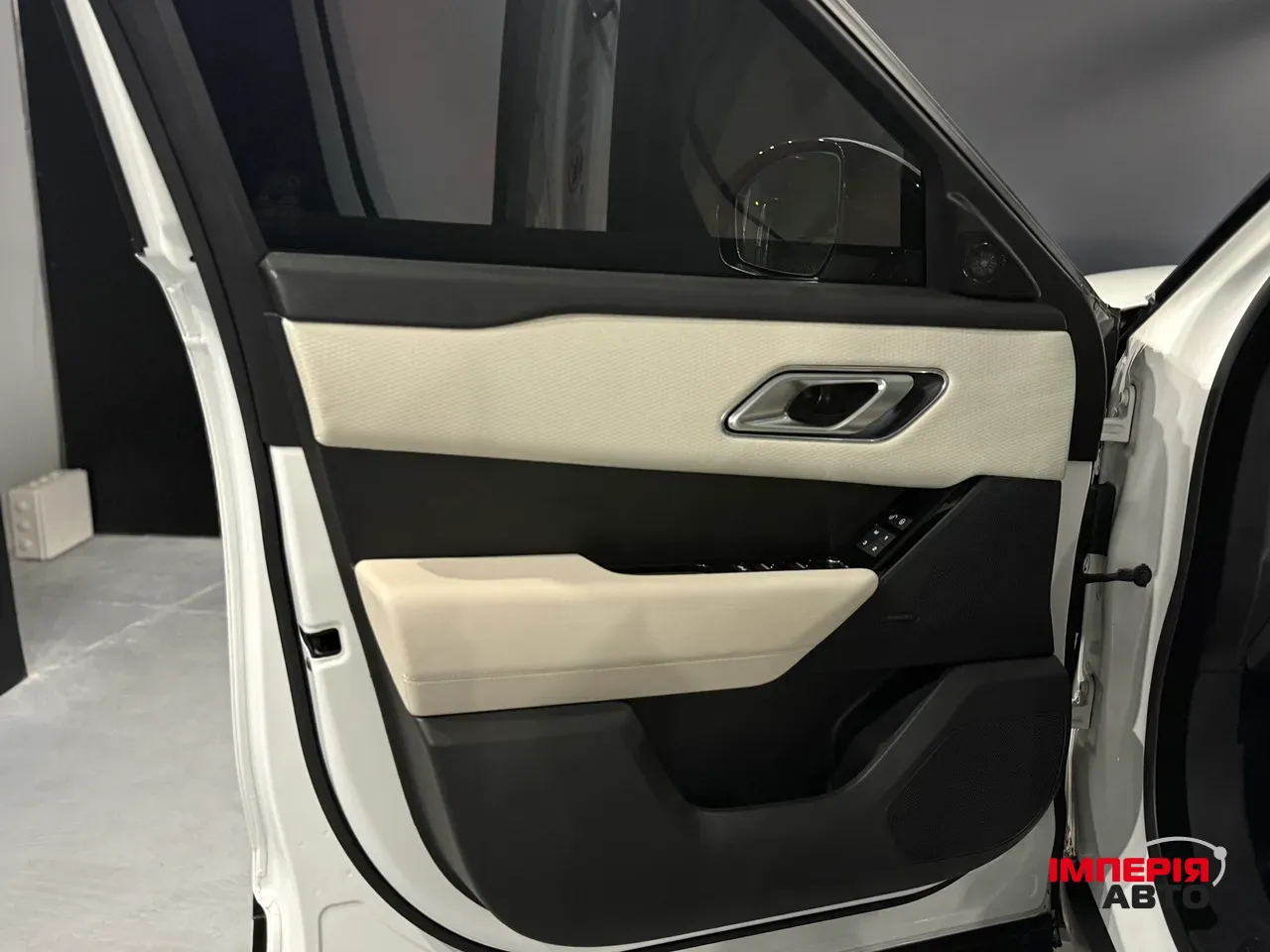 Land Rover Range Rover Velar - фото 15