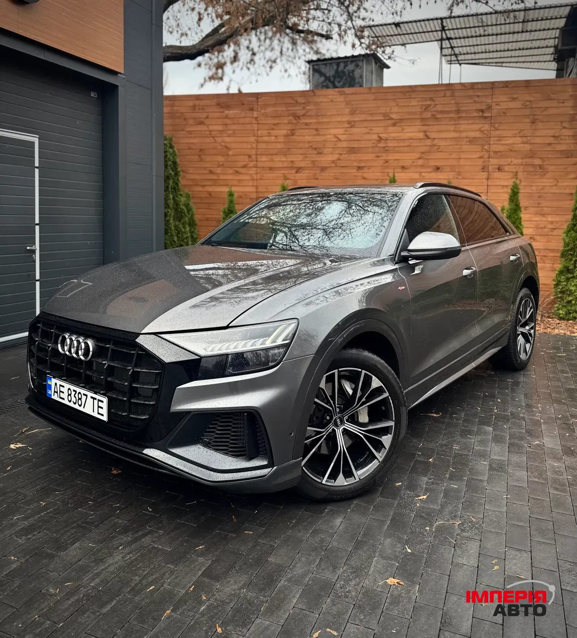 Audi Q8 - фото 20