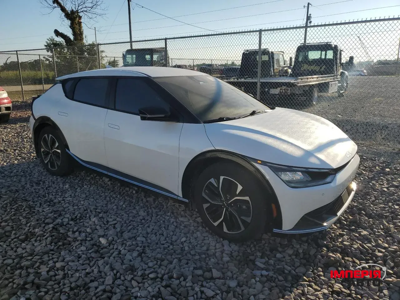 Kia EV6 - фото 1