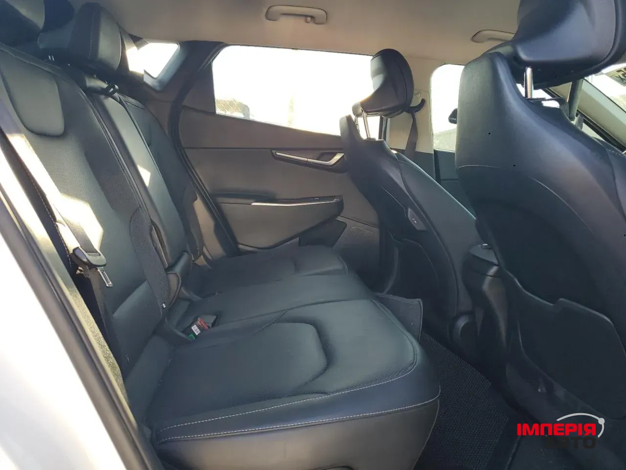 Kia EV6 - фото 9