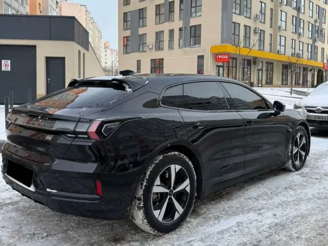 Zeekr 001 - фото 5