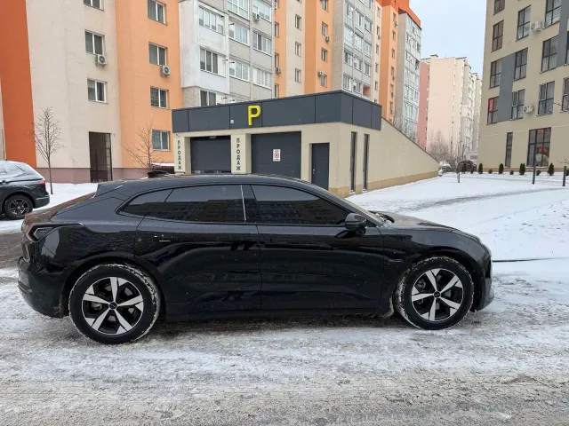 Zeekr 001 - фото 4