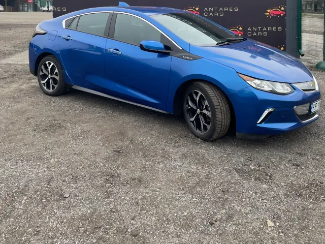 Chevrolet Volt - фото 1
