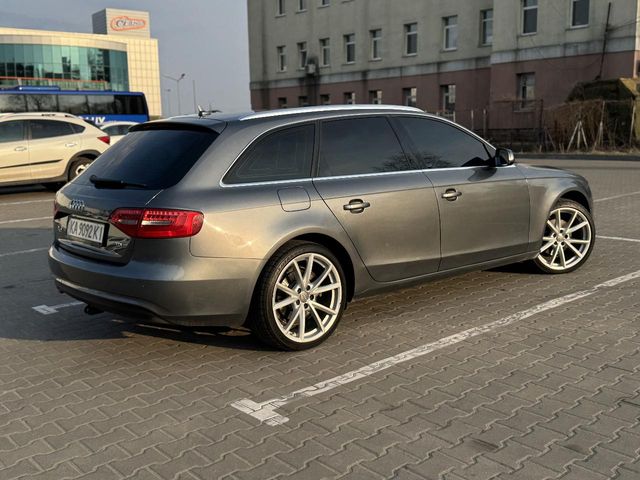 Audi A4 - фото 3