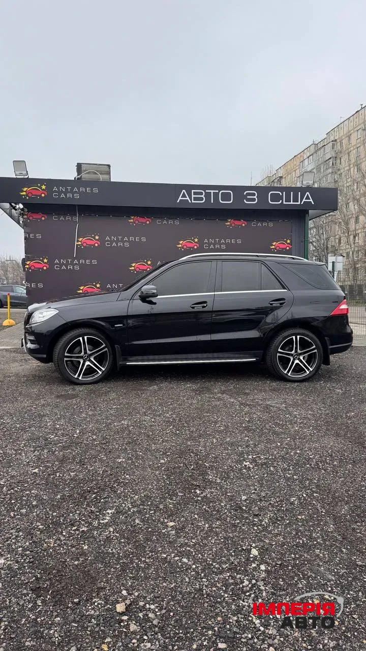 Mercedes-Benz M-Класс - фото 6