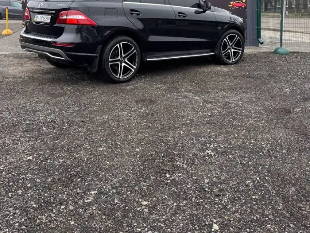 Mercedes-Benz M-Класс - фото 5