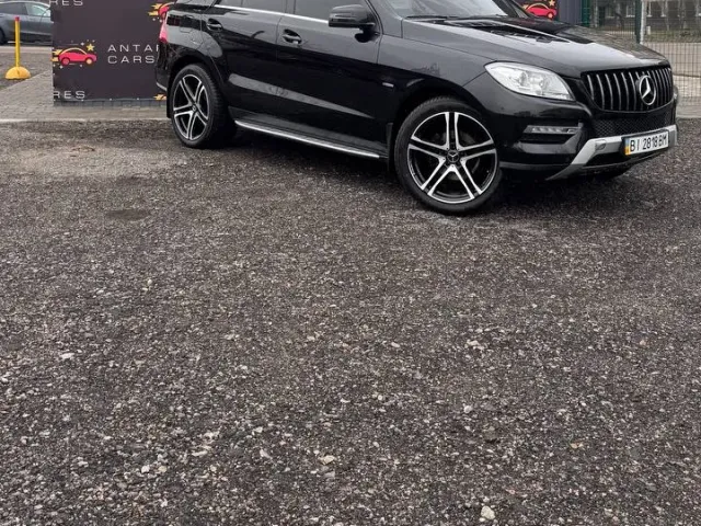 Mercedes-Benz M-Класс - фото 1