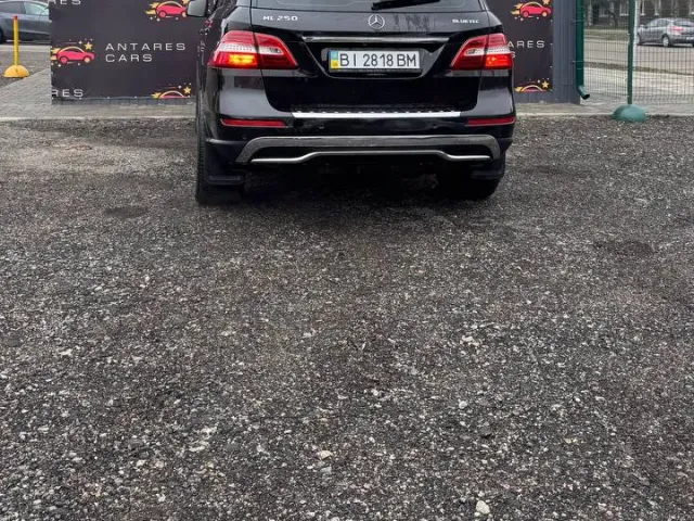 Mercedes-Benz M-Класс - фото 4