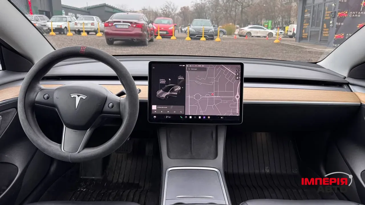 Tesla Model 3 - фото 12