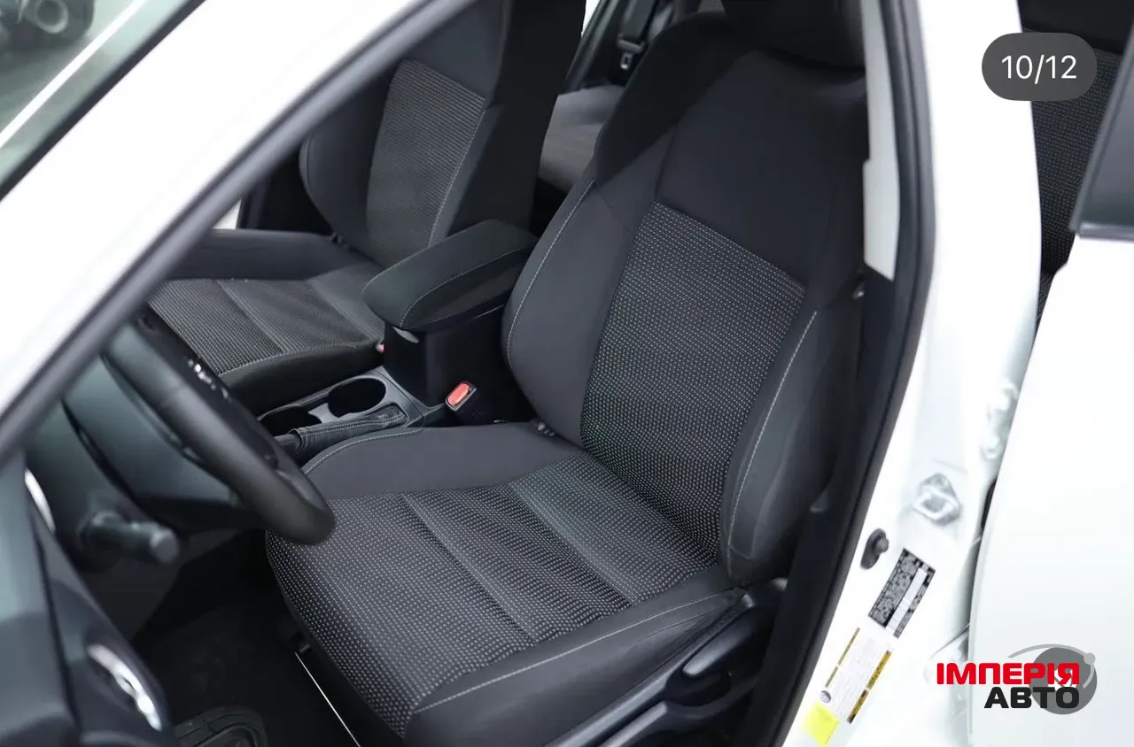 Toyota Corolla - фото 10