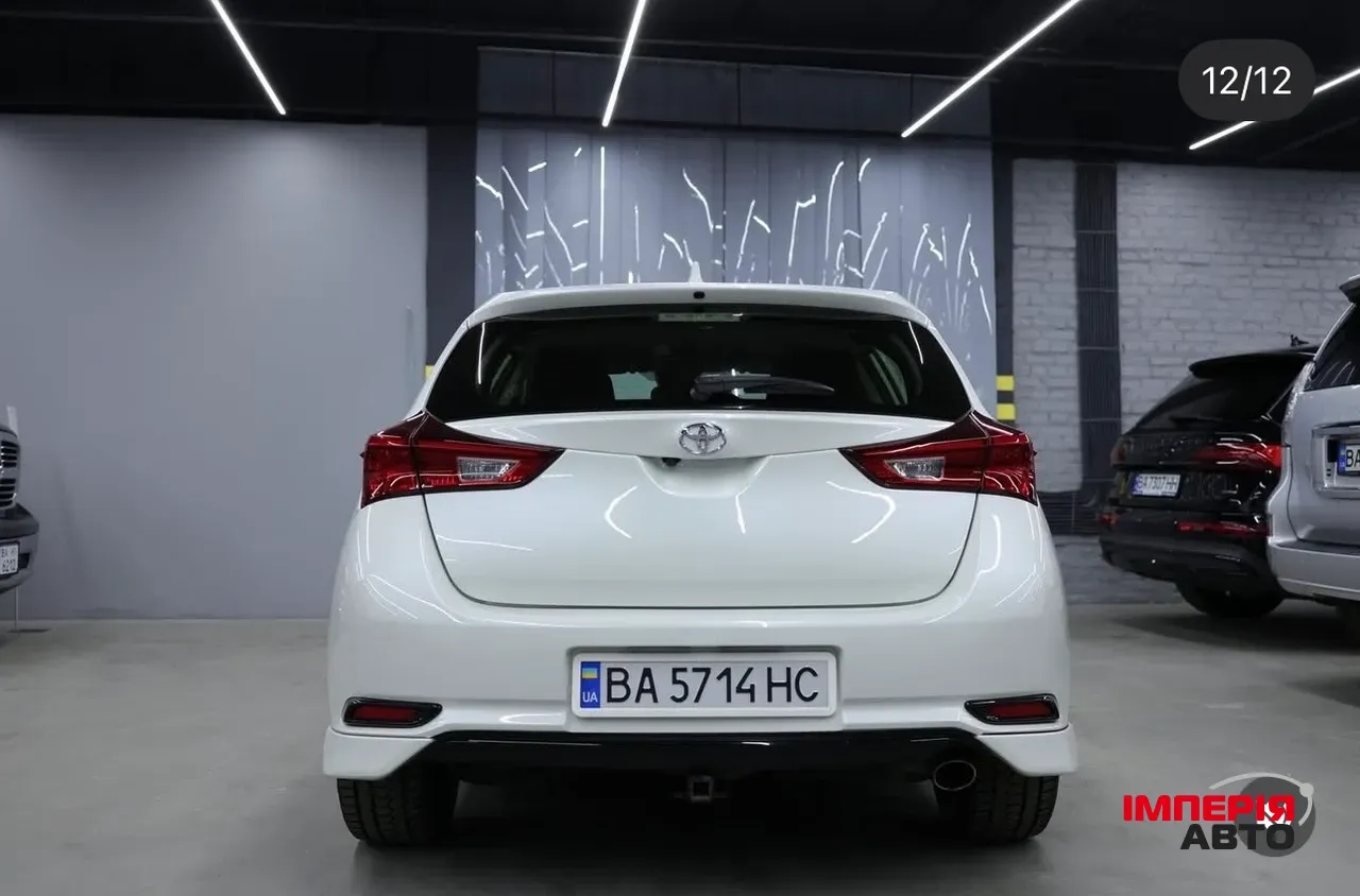 Toyota Corolla - фото 12