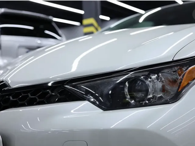 Toyota Corolla - фото 4