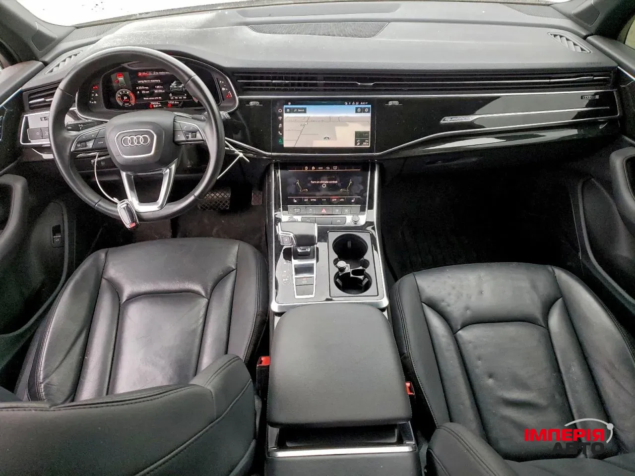 Audi Q7 - фото 8